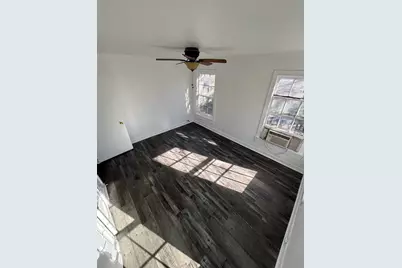 1321 Oak Street, Grand Prairie, TX 75050 - Photo 7