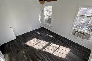 1321 Oak St, Grand Prairie, TX 75050 - Photo 7