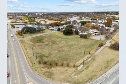 830 E Pearl Street, Granbury, TX 76048 - Photo 3