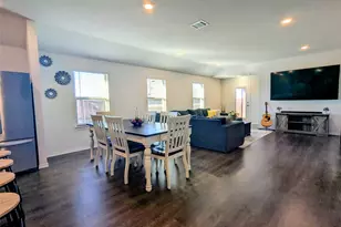 705 Glover Dr, Aubrey, TX 76227 - Photo 5