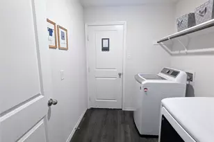 705 Glover Dr, Aubrey, TX 76227 - Photo 27