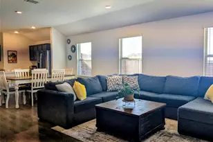 705 Glover Dr, Aubrey, TX 76227 - Photo 9