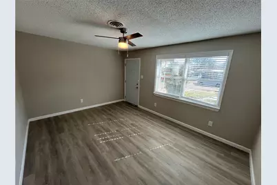 3009 Clover Drive, Mesquite, TX 75150 - Photo 5