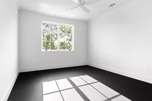 10335 Hedgeway Dr, Dallas, TX 75229 - Photo 29