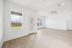 2930 Cliffside Dr, Celina, TX 75009 - Photo 9