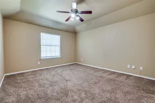 430 Woodgrove Dr, Little Elm, TX 75068 - Photo 9