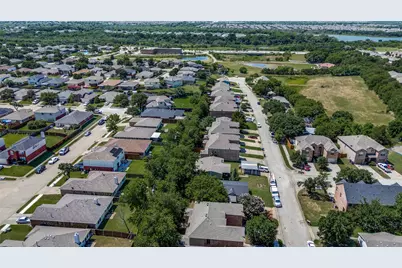 430 Woodgrove Drive, Little Elm, TX 75068 - Photo 19