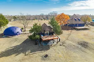 691 Bear Rd, Van Alstyne, TX 75495 - Photo 1