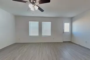 4060 Mountain Meadow Rd, Crowley, TX 76036 - Photo 9