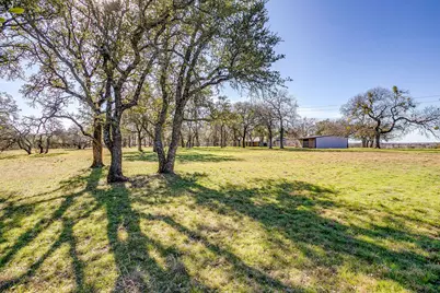 118 Woodcrest Street, Weatherford, TX 76087 - Photo 9