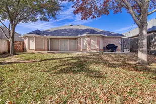 5505 Leffler Ln, Arlington, TX 76017 - Photo 31