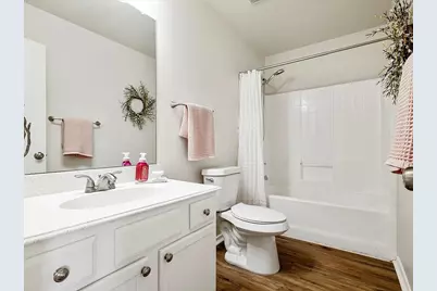 2305 Homewood Lane, Grand Prairie, TX 75050 - Photo 9