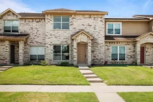 2305 Homewood Ln, Grand Prairie, TX 75050 - Photo 1