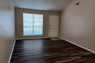 502 Dipert Ct, Arlington, TX 76012 - Photo 3