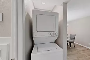 218 N Beacon St, Dallas, TX 75214 - Photo 27