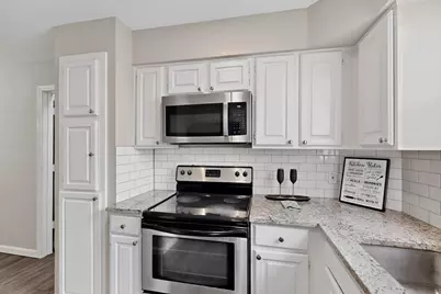 218 N Beacon Street #108, Dallas, TX 75214 - Photo 11