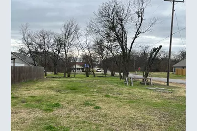 301 E 14th Avenue, Corsicana, TX 75110 - Photo 7