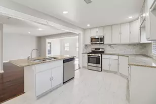 3109 Parker St, Irving, TX 75062 - Photo 7