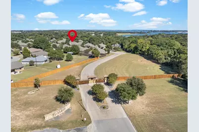 100 Valle Court, Azle, TX 76020 - Photo 27