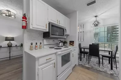 5981 Arapaho Road #305, Dallas, TX 75248 - Photo 7