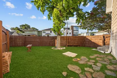 2626 Madera Street, Dallas, TX 75206 - Photo 21