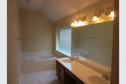 1800 Chester Drive, Plano, TX 75025 - Photo 5