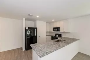 10209 Hackberry Spg Wy, Crowley, TX 76036 - Photo 3