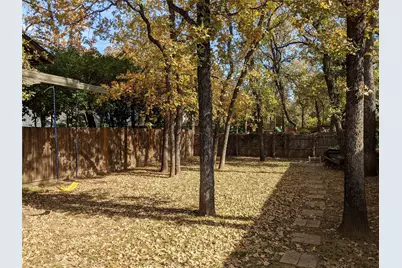 204 Bremen Drive, Hurst, TX 76054 - Photo 15