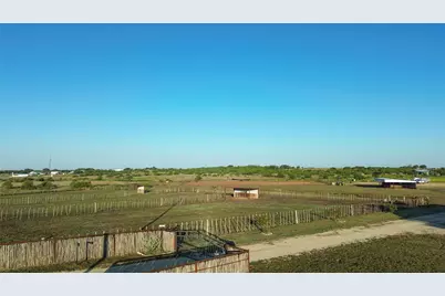 925 Clear Spring Road, Stephenville, TX 76401 - Photo 21