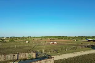 925 Clear Spg Rd, Stephenville, TX 76401 - Photo 21