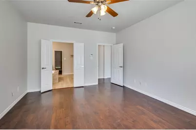 6433 Fianna Hills Drive, Fort Worth, TX 76132 - Photo 13