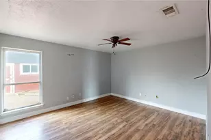 5610 Sarasota Dr, Arlington, TX 76017 - Photo 13