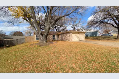 5610 Sarasota Drive, Arlington, TX 76017 - Photo 3