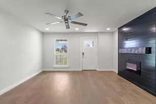 526 Jack Grace Hill Rd, Bowie, TX 76230 - Photo 27