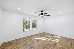 2300 N 52nd St, Waco, TX 76710 - Photo 13