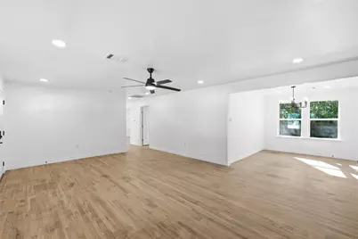 2300 N 52nd Street, Waco, TX 76710 - Photo 7