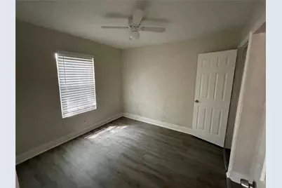 1411 Kingsley Drive, Dallas, TX 75216 - Photo 7