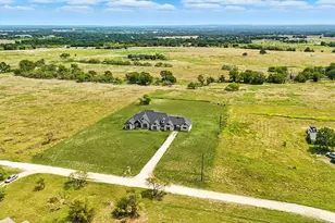 351 Private Rd 3205, Bridgeport, TX 76426 - Photo 35