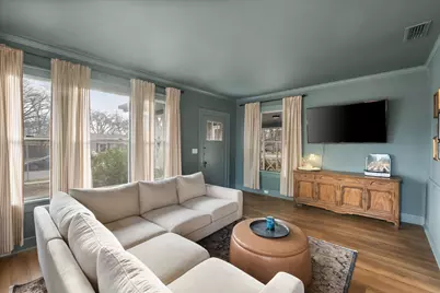 205 Cynisca Street, Waxahachie, TX 75165 - Photo 5