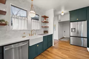 205 Cynisca St, Waxahachie, TX 75165 - Photo 15