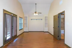 558 Jay, Shady Shores, TX 76208 - Photo 15