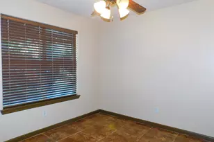 558 Jay, Shady Shores, TX 76208 - Photo 5