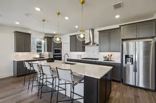 317 Cloverdale Ln, McKinney, TX 75071 - Photo 3