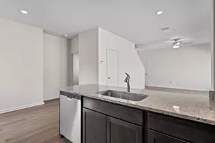 8421 White Wolf Trl, Ponder, TX 76259 - Photo 3