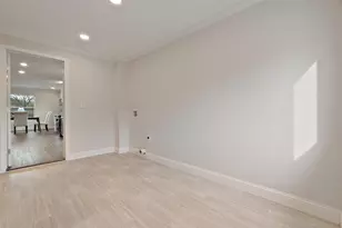 4816 W Mockingbird Ln, Dallas, TX 75209 - Photo 11