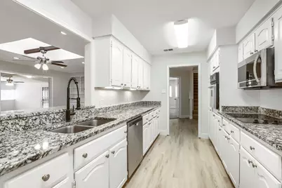 10860 Waterbridge Circle, Dallas, TX 75218 - Photo 5