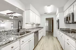 10860 Waterbridge Cir, Dallas, TX 75218 - Photo 5