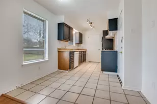 5133 Susan Lee Ln, North Richland Hills, TX 76180 - Photo 7