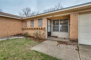 5133 Susan Lee Ln, North Richland Hills, TX 76180 - Photo 3