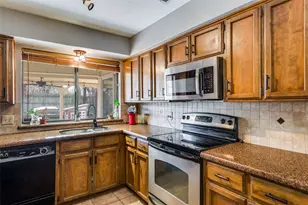 3981 Windhaven Rd, Fort Worth, TX 76133 - Photo 11